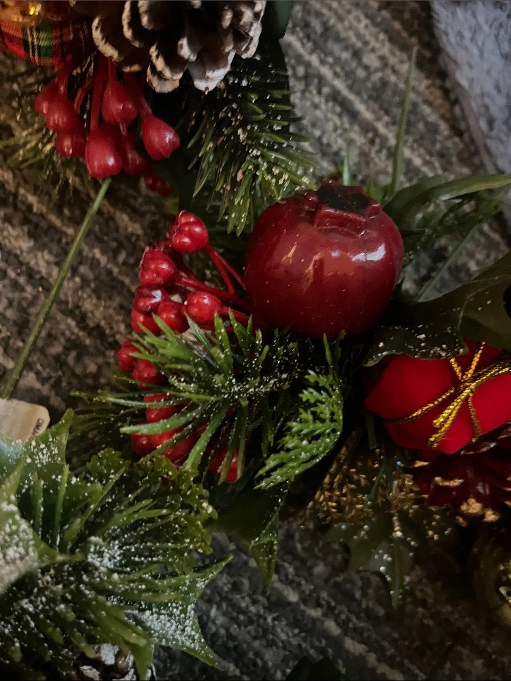 Bulk lot of Christmas Picks 20 pcs great for wreaths and floral gifts